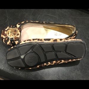 Michael Kors flats- leopard